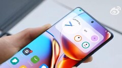 Sieht nicht nur an der Oberseite recht schick aus, das Quad-Curved-Display des Moto X40. Zu sehen in den neuesten Teaservideos.