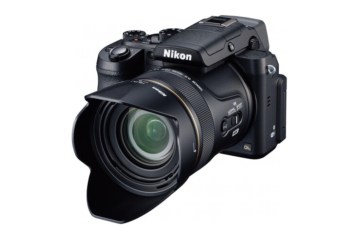 Die Nikon DL sollte auch als Superzoom-Version mit 24 – 500 mm Objektiv angeboten werden.