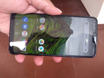 Display im Freien bei maximaler Helligkeit