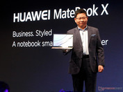 Huawei MateBook X mit Richard Yu (CEO Huawei)