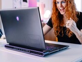 Das Alienware m18 soll bald auch mit einer AMD Radeon RX 7600M XT erhältlich sein. (Bild: Dell)