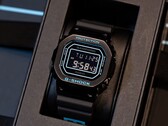 Die G-Shock GM-5600BWD-1 von Casio (Bild) wurde in Zusammenarbeit mit Bamford Watch Department entworfen. (Bildquelle: Casio)