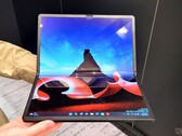 Das Lenovo ThinkPad X1 Fold soll in 2022 die Vision eines 16,3 Zoll Convertibles im kompakten 12 Zoll Formfaktor realisieren, wofür man allerdings recht tief in die Tasche greifen muss.