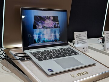 MSI Modern 14S Urban Silver (Bild: Allen Ngo für Notebookcheck)
