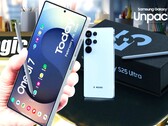 In wenigen Stunden könnt ihr live beim Samsung Galaxy S25 Launchevent mit dabei sein, hier geht's zum Livestream. (Bildquelle: SK, Youtube)
