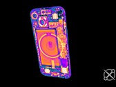 Das Apple iPhone 15 zeigt sich im Röntgenbild mit MagSafe-Magneten und großem Akku. (Bild: iFixit / Creative Electron)
