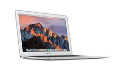Ein Update beim MacBook Air ist überfällig, in diesem Jahr könnte es durch ein günstiges MacBook ersetzt werden.