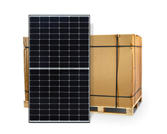 Photovoltaik-Module 425 W von Bluesun zum günstigen Palettenpreis (Bild: Bluesun, SolarSale24)
