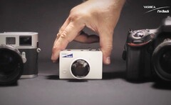 Die Micro Mirrorless von Yashica und I&#039;m Back kombiniert einen kleinen Sony-Sensor mit Wechselobjektiven. (Bild: Yashica)