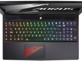 Test Aorus X5 v7 (i7-7820HK, GTX 1070, UHD) Laptop