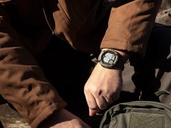 Die Instinct 2X Solar gibt es aktuell zum Top-Preis (Bildquelle: Garmin)