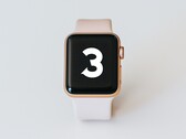 Software-Updates dauern bei der Apple Watch Series 3 deutlich länger als man erwarten würde. (Bild: Marcin Nowak, bearbeitet)