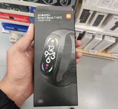 Xiaomi Mi Smart Band 7: Das Modell ist bei einigen Händlern offenbar schon vorrätig (Bild: @EqualLeaks)