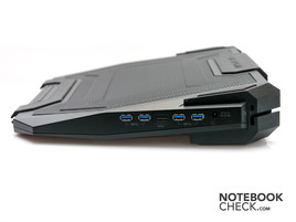 Rechte Seite : 4x USN 3.0, Verbindung zum Notebook, Stromanschluß