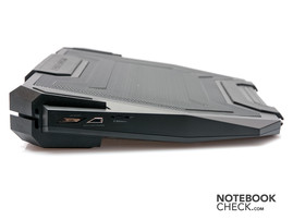 Linke Seite: Ein-, Ausschalte für die Beleuchtung, Schalter zum Ändern der Leucht-Farbe, Stellrad für die Lüftergeschwindigkeit