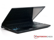 Auch im geöffneten Zustand wird das Design konsequent durchgezogen