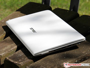 Der Asus Eee PC R052C...