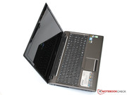 ...und setzt vor allem auf Grau- und Schwarztöne.