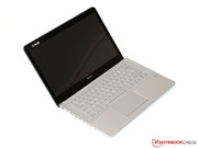 ...hat der Hersteller aus Kunststoff gefertigt.