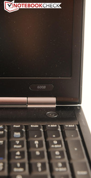 Die Display-Schanier sind solide.