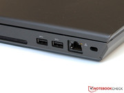 Bei der Ausstattung punktet das Gerät mit USB 3.0...