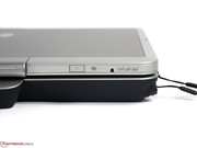 Wichtige Funktionen finden sich im Displayrahmen.