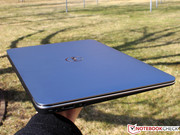 Bei der Mobilität glänzt das knapp 1,4 Kilogramm schwere Notebook: