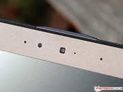 Auf Wunsch steuert ein Sensor die Hintergrundbeleuchtung...