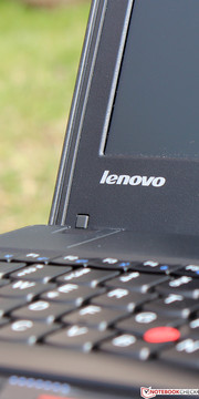 Das X130e trägt den Namen ThinkPad zu Recht.