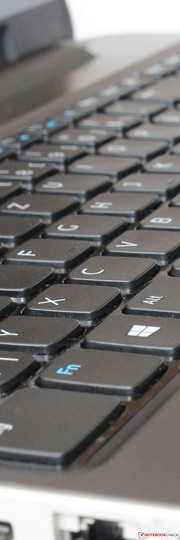 ...die Tastatur dürfte hingegen noch knackiger sein.