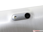 Fotos werden mit bis zu 8,0 MP aufgenommen, Videos in 1080p.