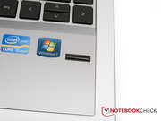 Ein Fingerprint-Reader ist ebenfalls vorhanden.