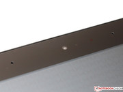 Zusätzlich hat der Hersteller eine Frontkamera mit 2,0 MP verbaut.