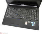 Die Tastatur ist sehr gut, hat aber keine Tastaturbeleuchtung.