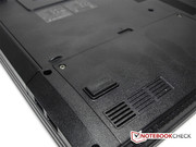 Große Gummifüße sorgen stets für sicheren Halt