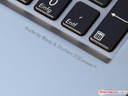 Das gesamte System stammt vom HiFi-Anbieter Bang & Olufsen.