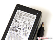 90 Watt sind unter Volllast zu wenig - Throttling ist die Folge.