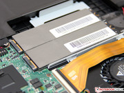 eine Aufrüstung der proprietären Laufwerke ist nicht möglich.