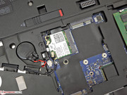 WLAN und Funk befinden sich zusammen auf Intels Centrino Advanced-N 6235.