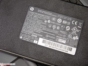 Das Netzteil verfügt über eine Nennleistung von 200 Watt und damit über genügend Reserven.