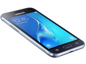 Test Samsung Galaxy J1 (2016) Smartphone