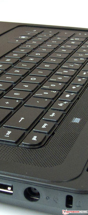 und auch die Tastatur überzeugt mit hohen Schreibgeschwindigkeiten.