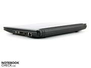 Das 1.136 Gramm leichte Gehäuse eignet sich gut zum Außer-Haus-Gehen.