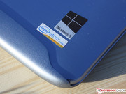 Die technischen Umsetzungen reichen vom Slider, über das Doppel-Display bis zum 360-Klapp-Deckel.