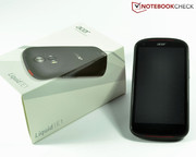 Im Test ist das Acer Liquid E1 mit DUAL-SIM.
