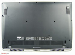 Zur Wartung muss die Bodeneinheit entfernt werden.