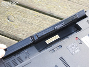 Der Akku wird rollend entnommen und hat daher einen sicheren Sitz.