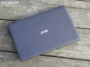 Die matten, mit haptischem Muster versehenen Oberflächen,