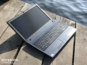 Ein Kandidat stellt sich für knapp unter 500 Euro vor: