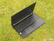 Wie dunkel das Schwarz ausfällt, ...